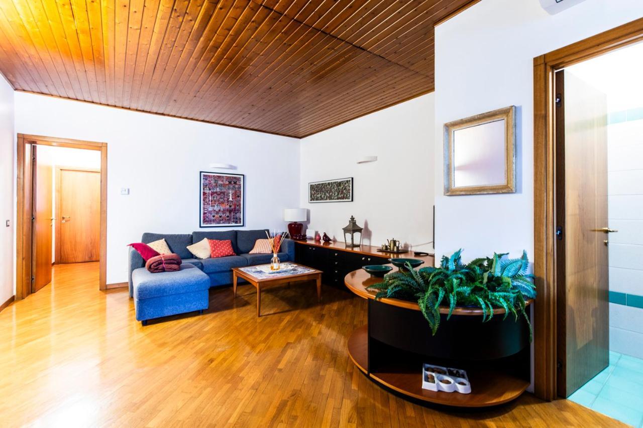 Quarenghi 31C Apartment Bergamo Bagian luar foto